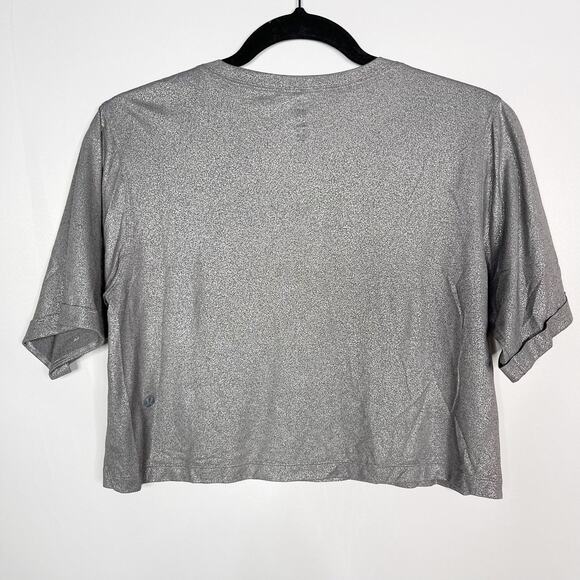 Lululemon X SoulCycle Womens 6 To The Beat Tee Luminosity Foil Print Grey Silver - Picture 2 of 9